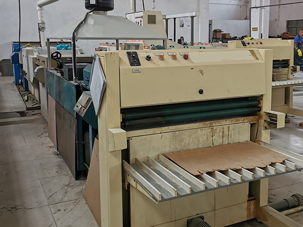 中處理生產(chǎn)線